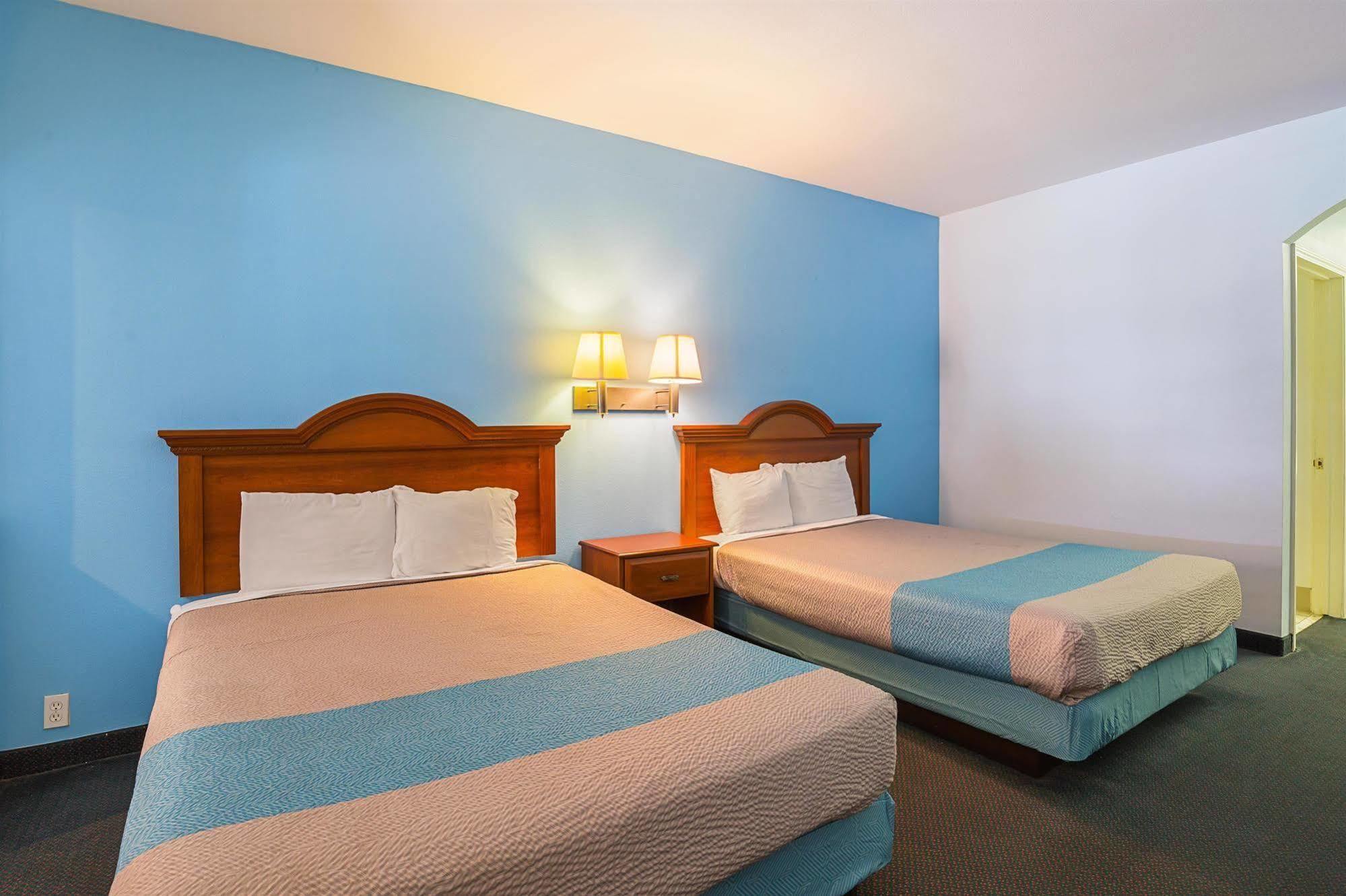 Island Inn By Oyo Galveston Beach, Tx Екстер'єр фото
